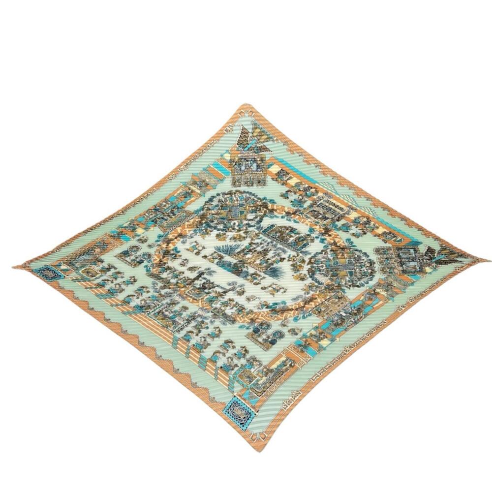 HERMES Pleated Scarf Astres et Soleils (Celestial Bodies and Suns) Carré Plis...